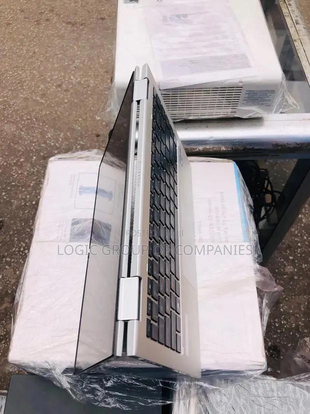 Laptop HP EliteBook 830 G7 16GB Intel Core i5 SSD 256GB · Photo 1