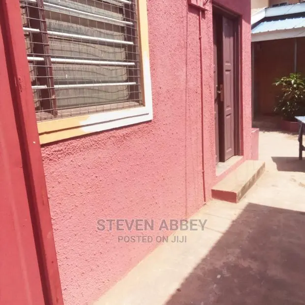 1bdrm Apartment in Adom Agency, Teshie for Rent · Photo 1
