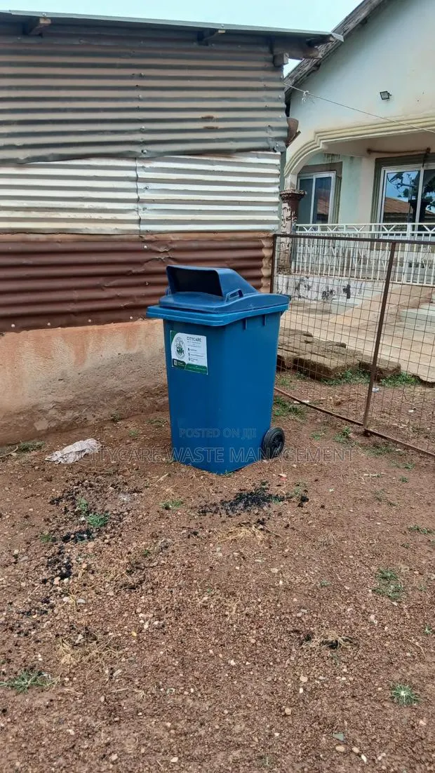 Waste Collection Service · Photo 1