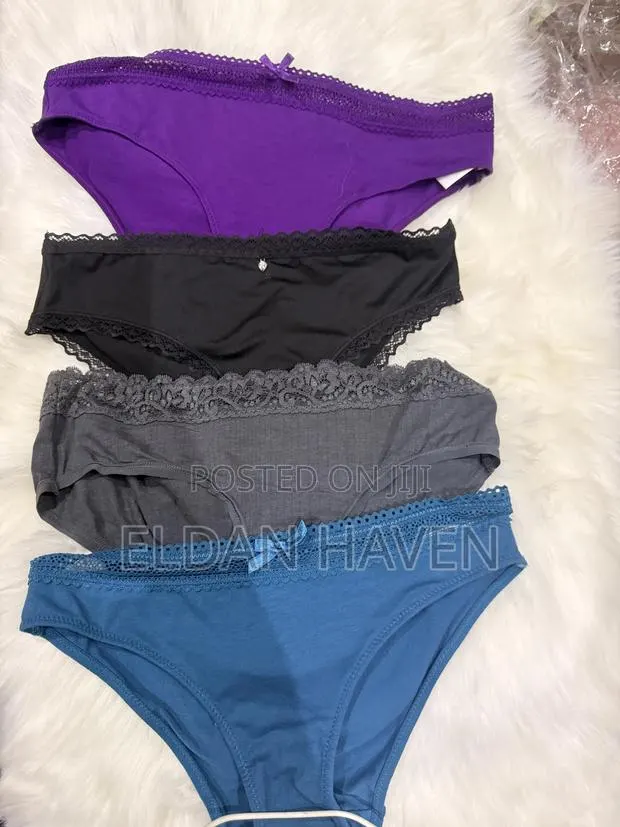 Ladie’S Panties · Photo 1