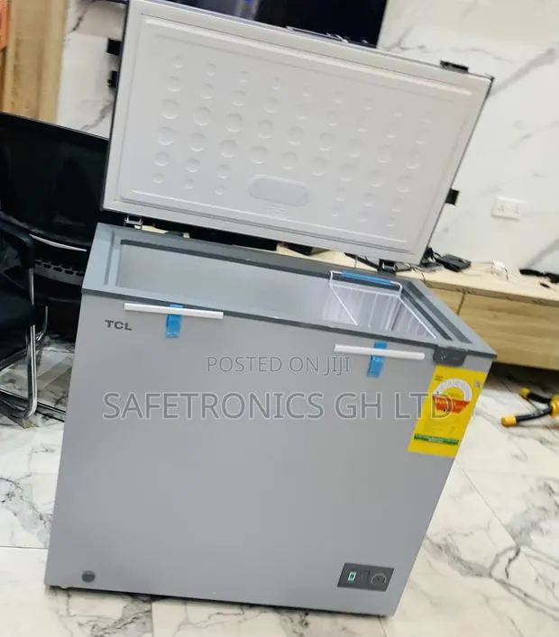 Newest Update TCL 200l F257cfsl Chest Freezer · Photo 1