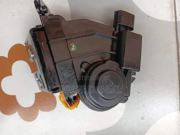 Toyota Rav4 2014 Boot Locker · Photo 1