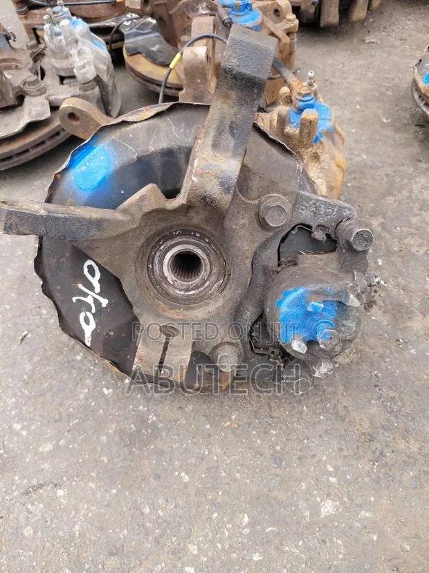 Front Hub Mitsubishi Lancer 1999, 2000, 2002, 2003, 2005, 2007, 2010 · Photo 1