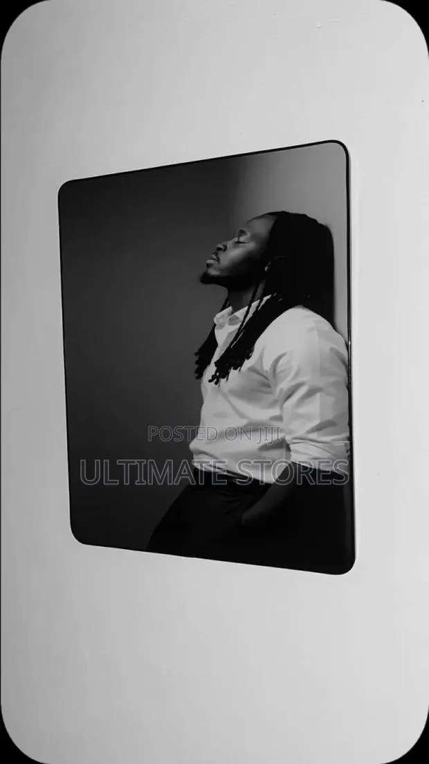 Picture Frame · Photo 1