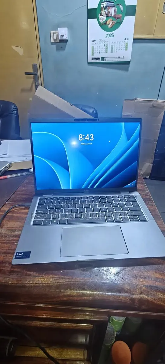 New Laptop Dell Latitude 7450 32GB Intel Core Ultra 7 SSD 512GB · Photo 1
