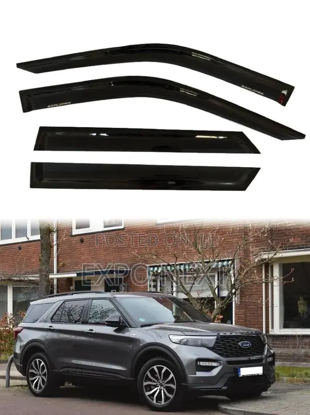 Ford Explorer 2020-2023 Fender Flare Moulding · Photo 1