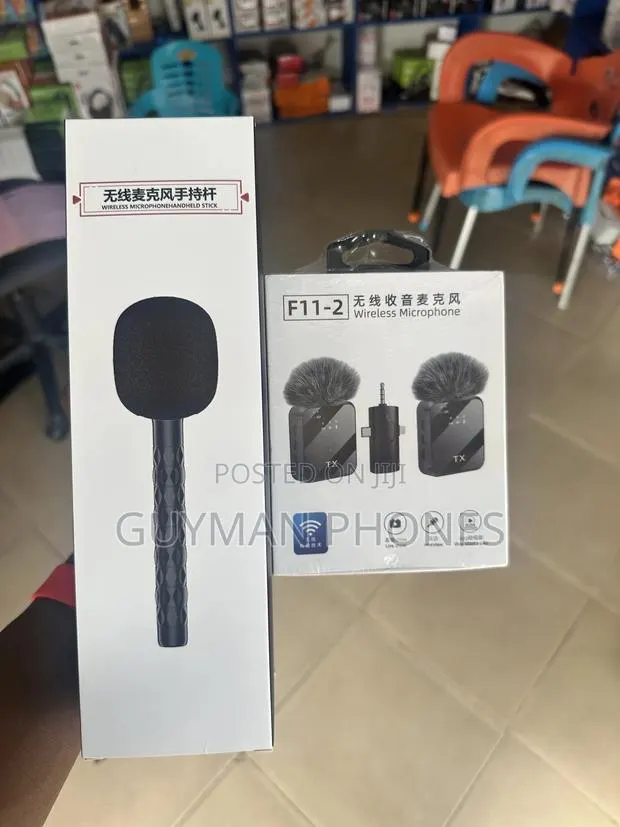 Wireless Microphone With Handle · Photo 1