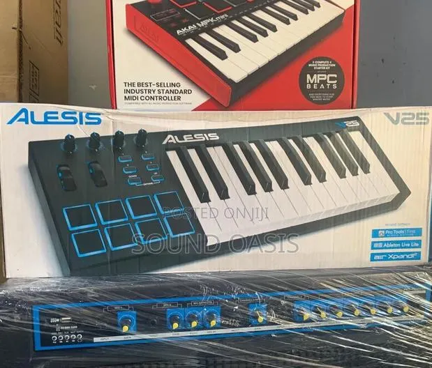 V25
25-Key USB-MIDI Keyboard Controller · Photo 1