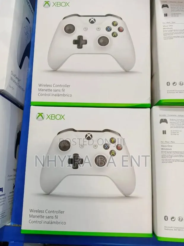 XBOX Wireless Controller · Photo 1