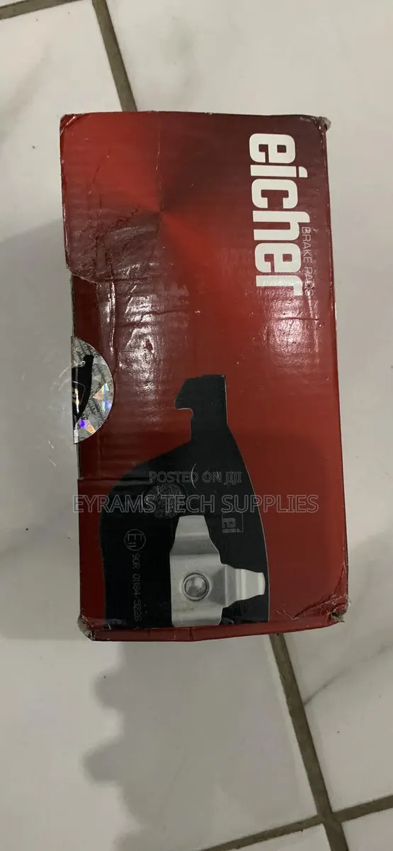 Eicher Brake Pads X4 · Photo 1