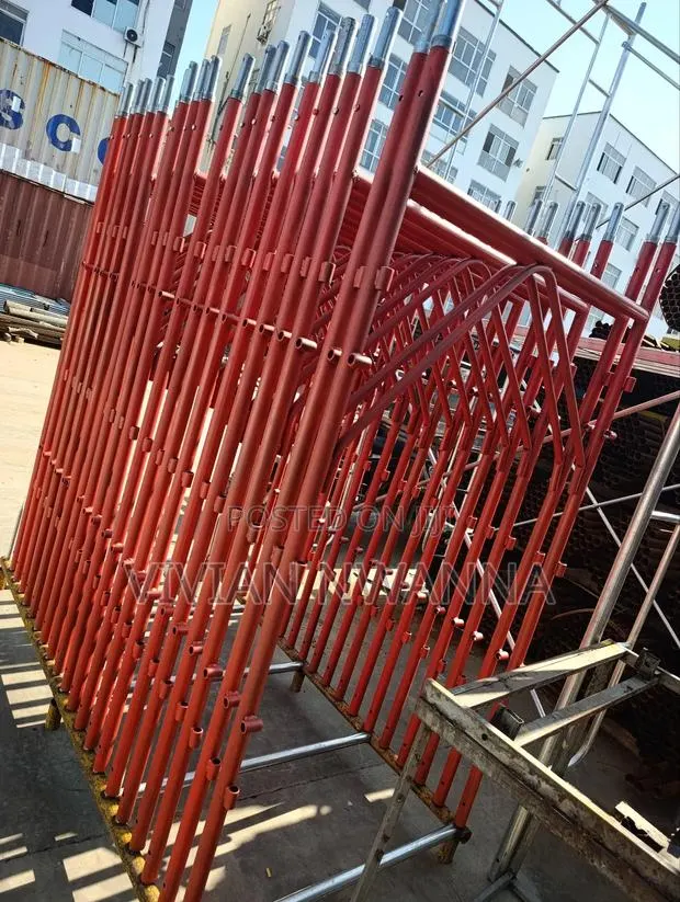 Scaffolding · Photo 1