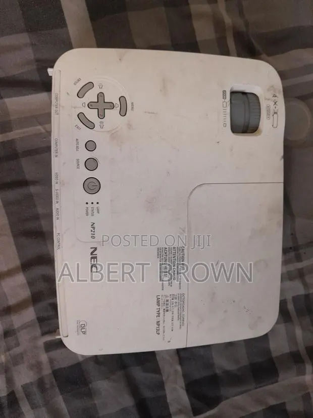 Nec Np210, Projector · Photo 1