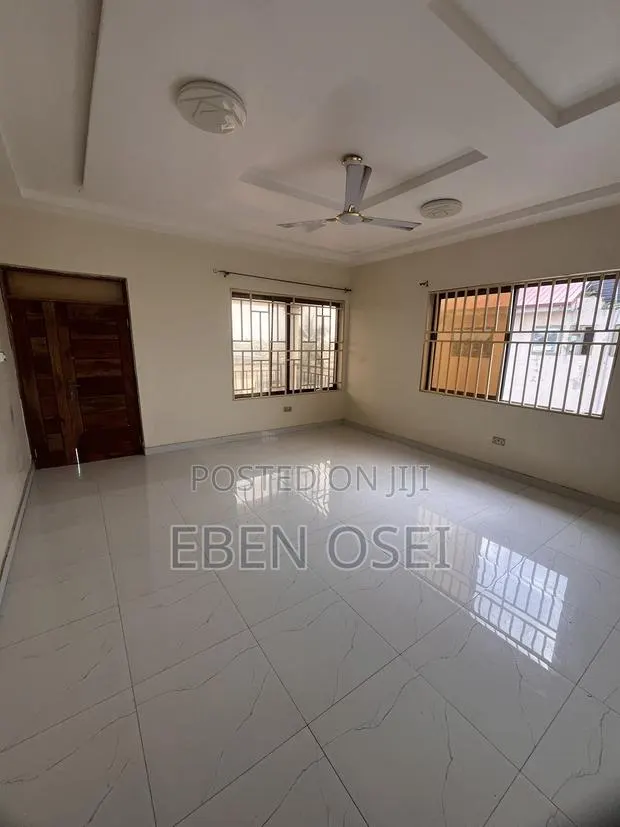 3bdrm Apartment in Dansoman for rent · Photo 1