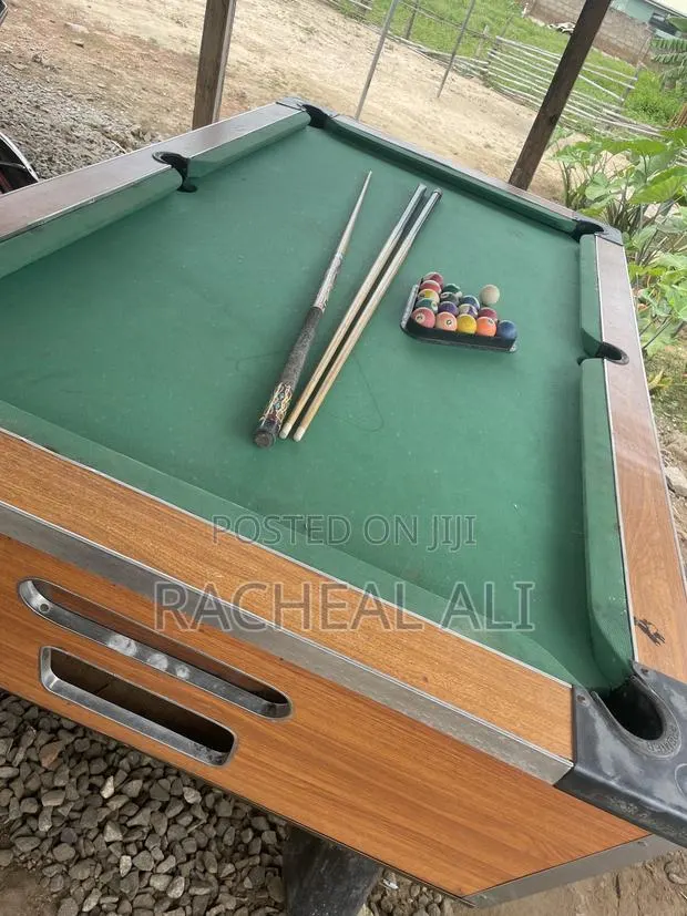 Mable Snooker Board Game Is With 100 Coins Attached for Sale · Photo 1