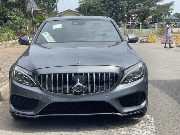 Mercedes-Benz C300 Base C300 AWD 4MATIC Sedan 2018 Gray · Photo 1