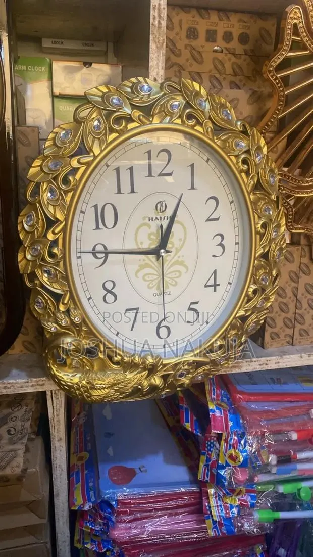Home Clock · Photo 1