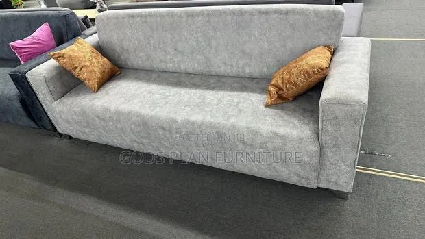 3 Seater Sofa · Photo 1