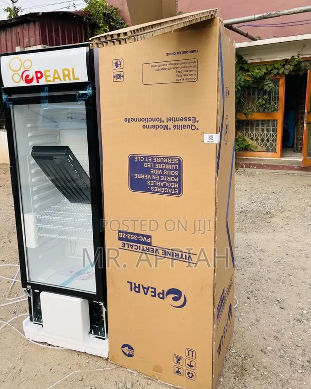 New Pearl PVC-352-2b 1 Door Display Fridge(White) · Photo 1