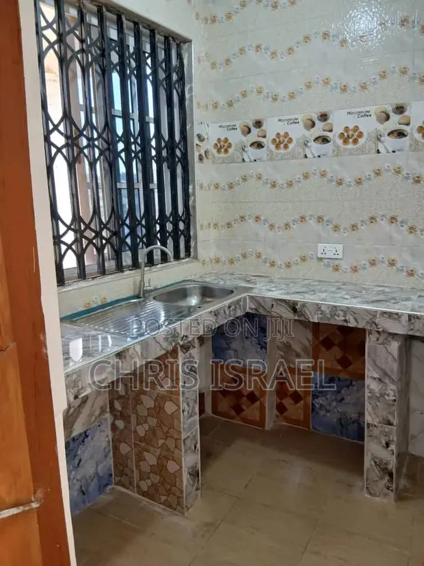 1bdrm Room & Parlour in Oyibi Estate, Valley View Area for rent · Photo 1