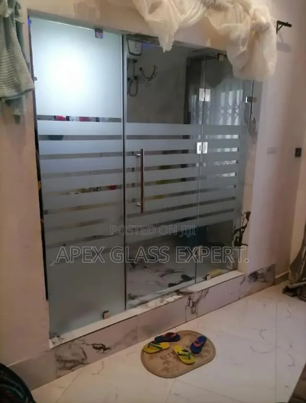 Shower Enclosures by Apexglassexpert · Photo 1