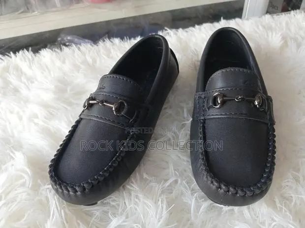 Boys Loafers · Photo 1