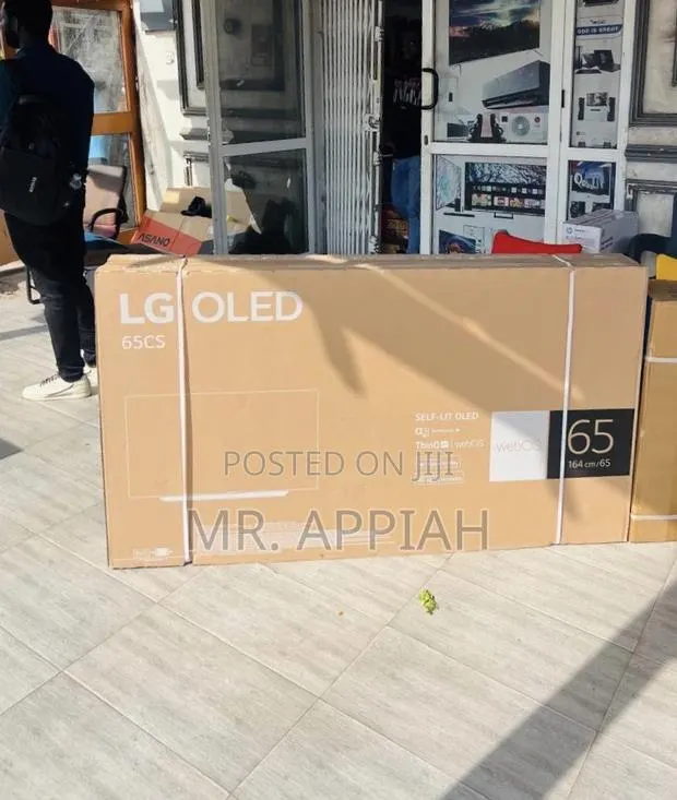 Unique LG 65 Oled Cs Smart Screen TV(2024 Model) · Photo 1