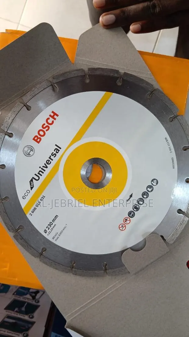 Bosch Concrete Diamond Cutting Disc · Photo 1