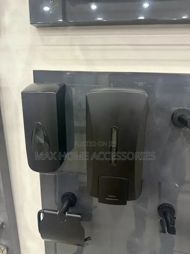 Soap Dispenser · Photo 1