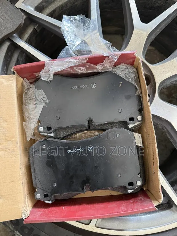 Mercedes Benz GLE 53, GLE 43,g-Class,GLC-Class Break Pad · Photo 1
