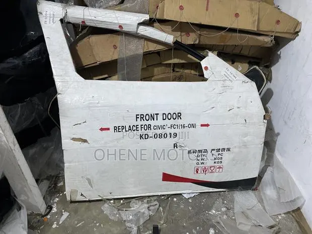 Honda Civic 2016–2021 Front Door Shell Available · Photo 1