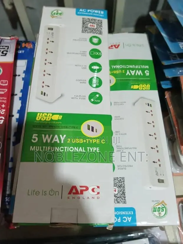 Quality Extension Board With Type C and USB Pots · Photo 1