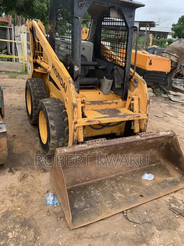 Hyundai Bob-Cat · Photo 1