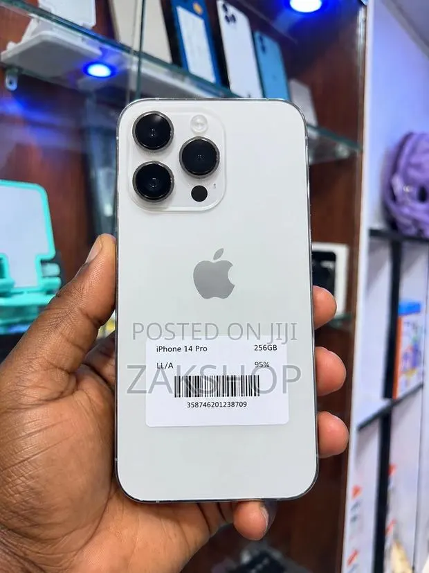 Apple iPhone 14 Pro 256 GB White · Photo 1