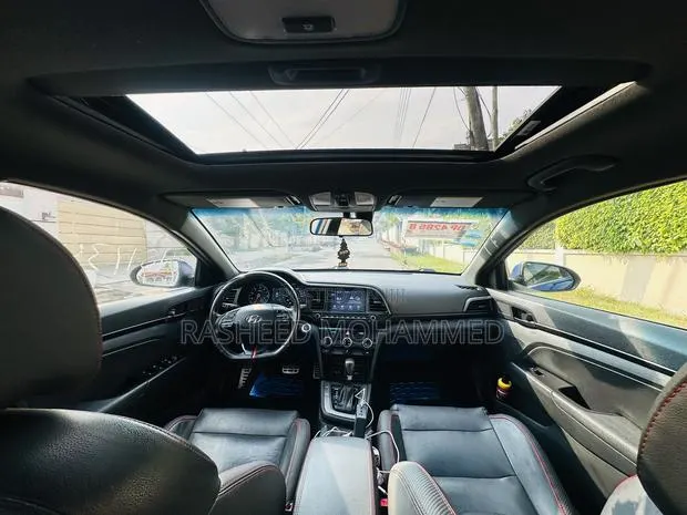 Hyundai Elantra Sport 2019 Blue · Photo 1