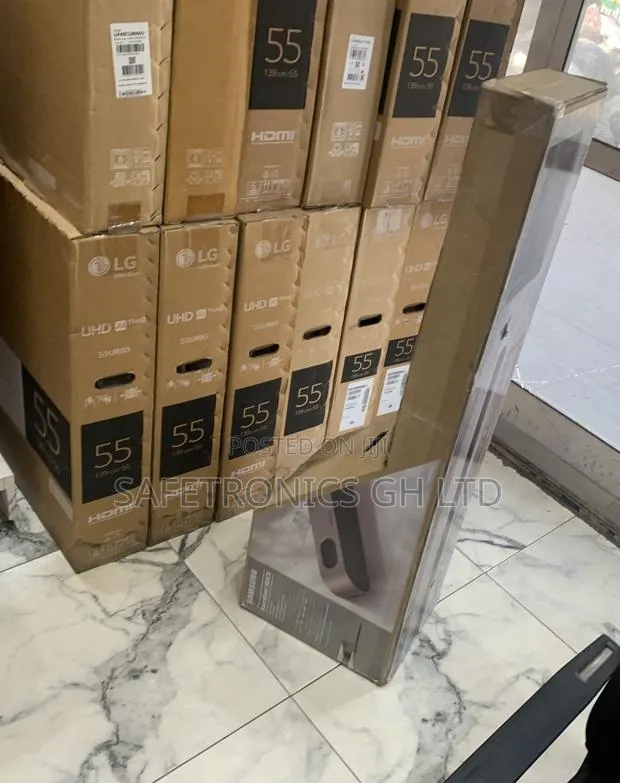 Super Best Samsung HW-S80CB/ZA 3.1.2 Channel Soundbar · Photo 1