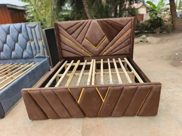 Queen Size Bed Frame Available · Photo 1