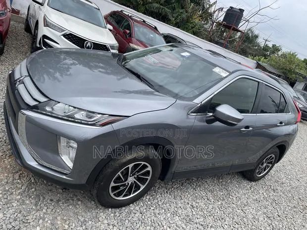 Mitsubishi Eclipse Cross 1.5 AWD 2020 Silver · Photo 1