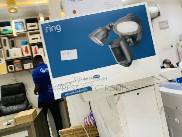 Very Cool Price Ring Flood Cam Wired Pro · Photo 1