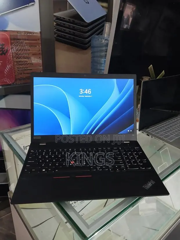 Laptop Lenovo ThinkPad T15 Gen1 16GB Intel Core i7 SSD 256GB · Photo 1