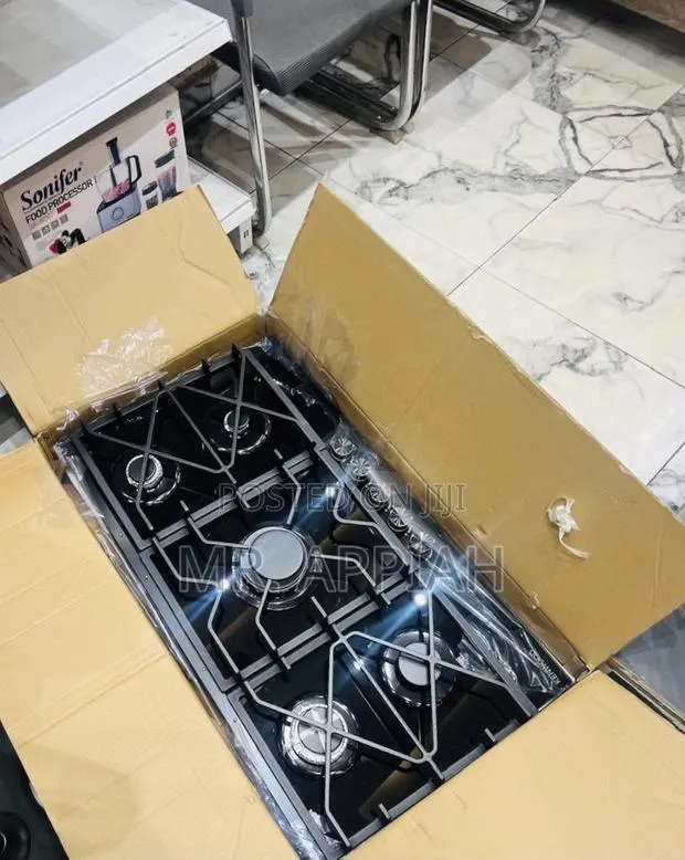 Extremely Classic Kenwood 5 Gas Hob(Tempered Glass) Black · Photo 1