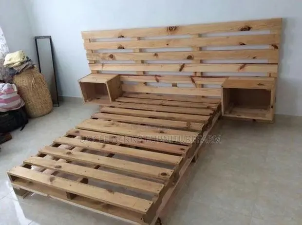 Pallet Furniture · Photo 1
