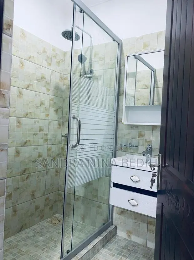 3bdrm Apartment in Ars, East Legon for rent · Photo 4