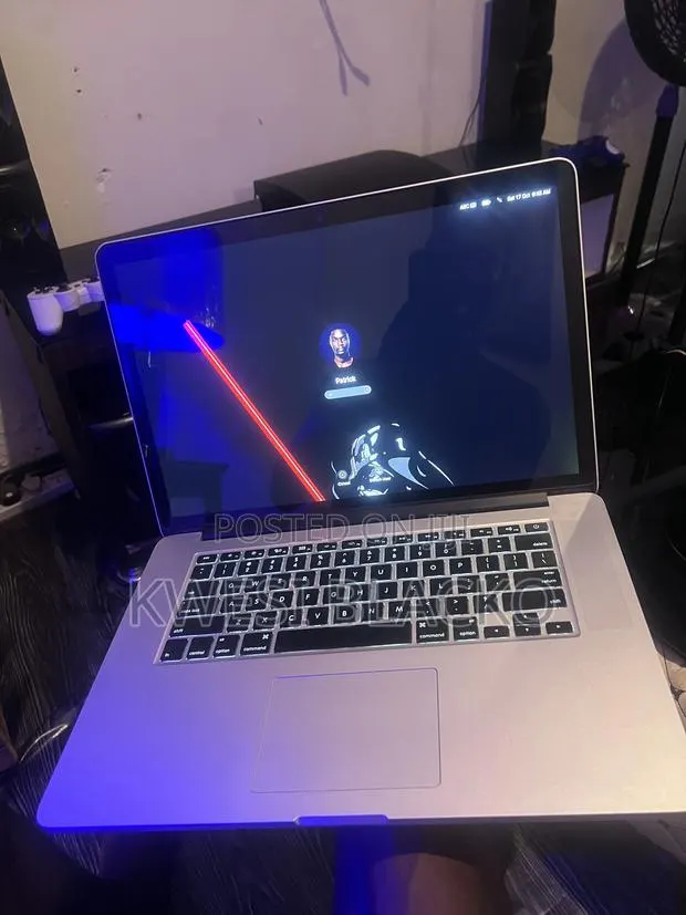 New Laptop Apple MacBook Pro 2015 16GB Intel Core i7 SSD 512GB · Photo 1