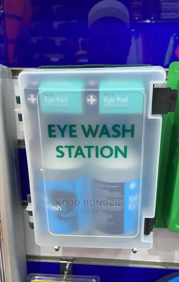 Eyewash Station · Photo 1