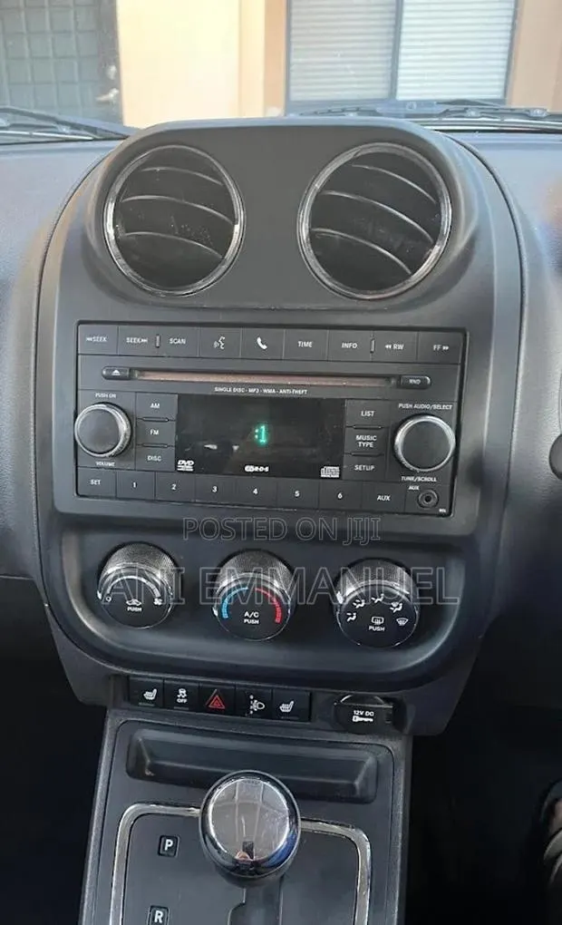 Jeep Compass 2012 12.3 Inches Android · Photo 1