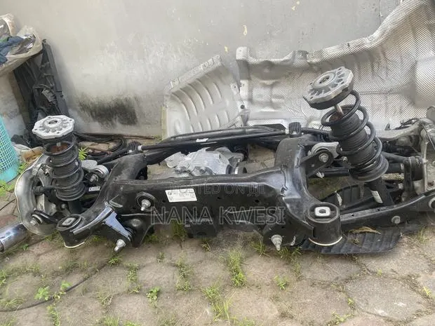 2021 BMW X3 Back Axle Complete · Photo 1