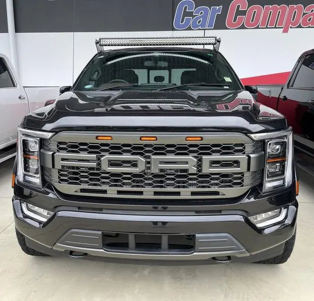 Headlight Ford F150 Raptor 2021-2022-2023-2024 · Photo 1