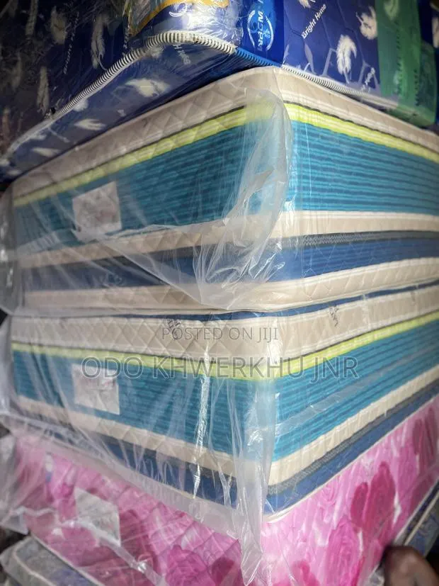 20inches Double High Density Mattress [Latex Foam] · Photo 1