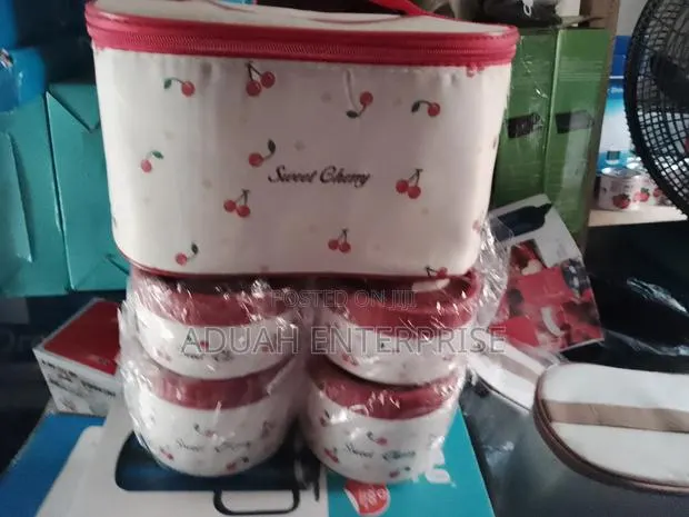 4 In1 Lunch Bowl With Insulated Bag · Photo 1