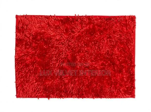 Thick Red Fluffy Shaggy Door Mat - Soft Washable Bedroom Mat · Photo 1